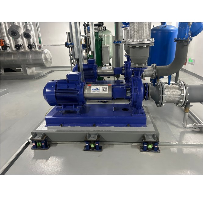 Фотографии технического обслуживания одноступенчатого горизонтального центробежного насоса